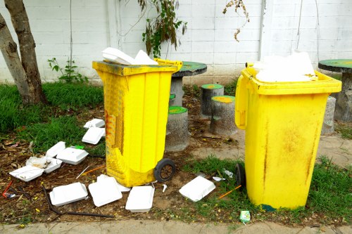 Recycling materials from construction waste