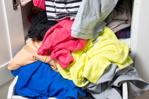 Organized house clearance by Hayes professionals